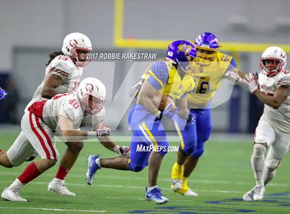 Thumbnail 2 in La Vega vs. Carthage (UIL 4A Division 1 Semifinal) photogallery.