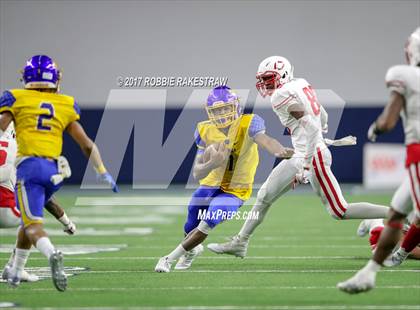 Thumbnail 3 in La Vega vs. Carthage (UIL 4A Division 1 Semifinal) photogallery.