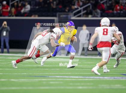 Thumbnail 3 in La Vega vs. Carthage (UIL 4A Division 1 Semifinal) photogallery.