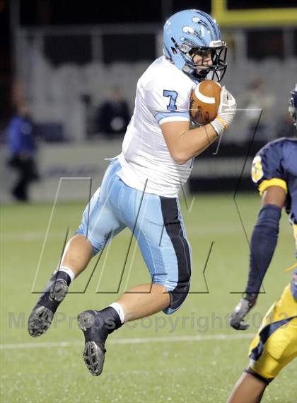 Thumbnail 1 in Central Catholic @ Seneca Valley photogallery.