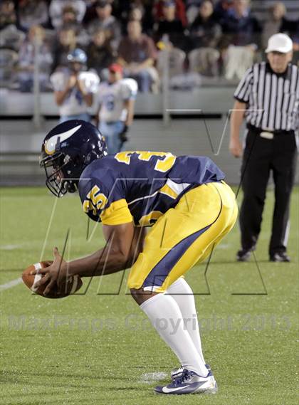 Thumbnail 1 in Central Catholic @ Seneca Valley photogallery.