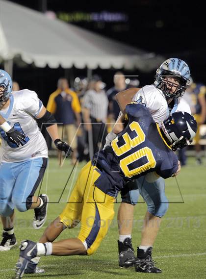 Thumbnail 3 in Central Catholic @ Seneca Valley photogallery.