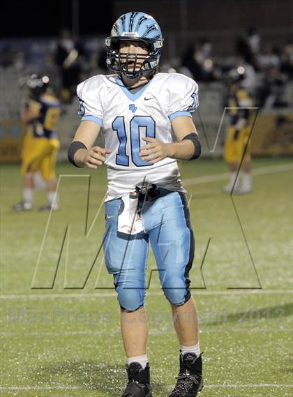 Thumbnail 2 in Central Catholic @ Seneca Valley photogallery.