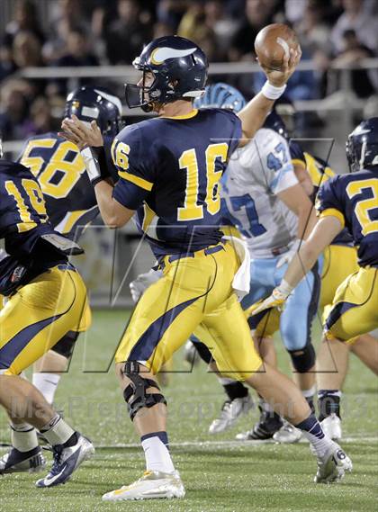 Thumbnail 3 in Central Catholic @ Seneca Valley photogallery.