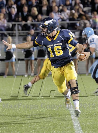 Thumbnail 2 in Central Catholic @ Seneca Valley photogallery.