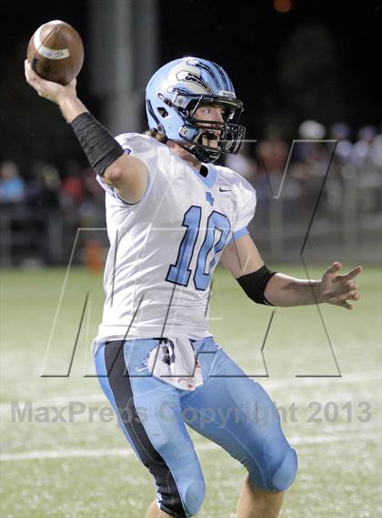 Thumbnail 2 in Central Catholic @ Seneca Valley photogallery.