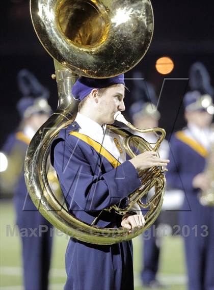 Thumbnail 3 in Central Catholic @ Seneca Valley photogallery.