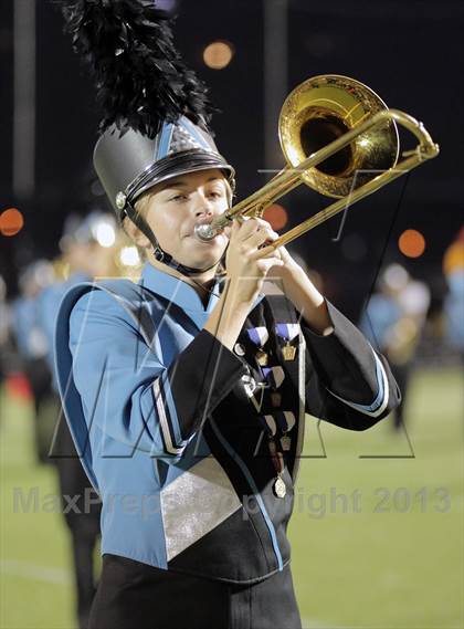 Thumbnail 2 in Central Catholic @ Seneca Valley photogallery.