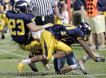Thumbnail 1 in Central Catholic @ Seneca Valley photogallery.