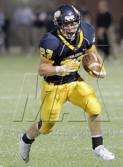 Thumbnail 1 in Central Catholic @ Seneca Valley photogallery.