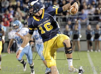 Thumbnail 1 in Central Catholic @ Seneca Valley photogallery.