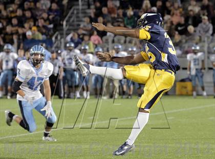 Thumbnail 2 in Central Catholic @ Seneca Valley photogallery.