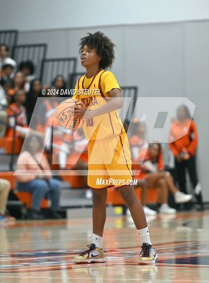 Thumbnail 2 in Arcadia vs. Fortune Early College (Fortune Showcase) photogallery.