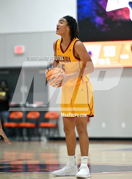 Thumbnail 1 in Arcadia vs. Fortune Early College (Fortune Showcase) photogallery.