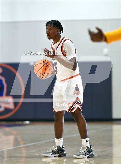 Thumbnail 3 in Arcadia vs. Fortune Early College (Fortune Showcase) photogallery.