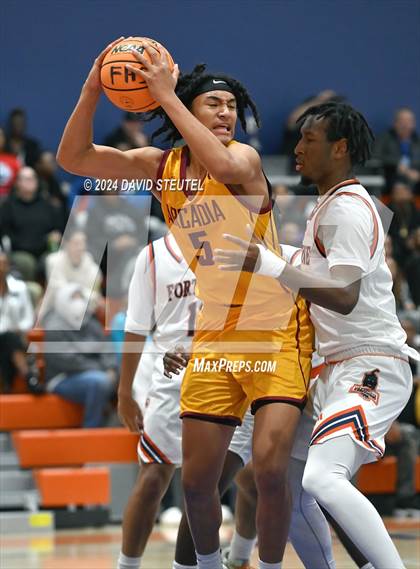 Thumbnail 2 in Arcadia vs. Fortune Early College (Fortune Showcase) photogallery.