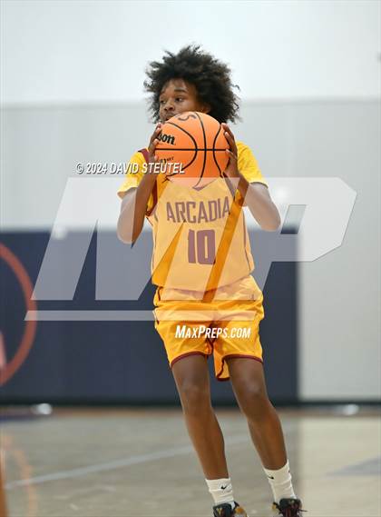 Thumbnail 2 in Arcadia vs. Fortune Early College (Fortune Showcase) photogallery.
