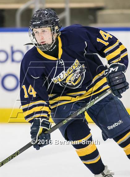 Thumbnail 3 in Lake Placid vs. Kenmore East (NYSPHSAA Division 2 Semifinal) photogallery.