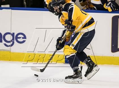 Thumbnail 3 in Lake Placid vs. Kenmore East (NYSPHSAA Division 2 Semifinal) photogallery.