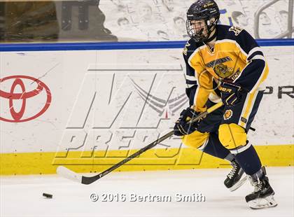 Thumbnail 2 in Lake Placid vs. Kenmore East (NYSPHSAA Division 2 Semifinal) photogallery.