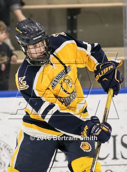 Thumbnail 3 in Lake Placid vs. Kenmore East (NYSPHSAA Division 2 Semifinal) photogallery.