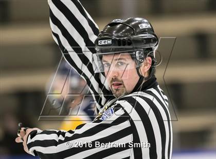 Thumbnail 3 in Lake Placid vs. Kenmore East (NYSPHSAA Division 2 Semifinal) photogallery.