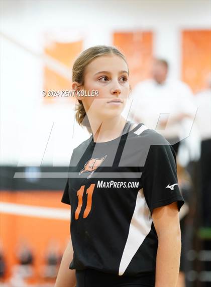 Thumbnail 2 in Regina vs. Almont  photogallery.