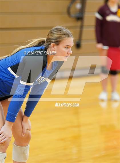 Thumbnail 2 in Regina vs. Almont  photogallery.