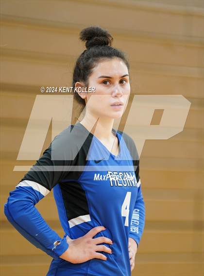 Thumbnail 2 in Regina vs. Almont  photogallery.