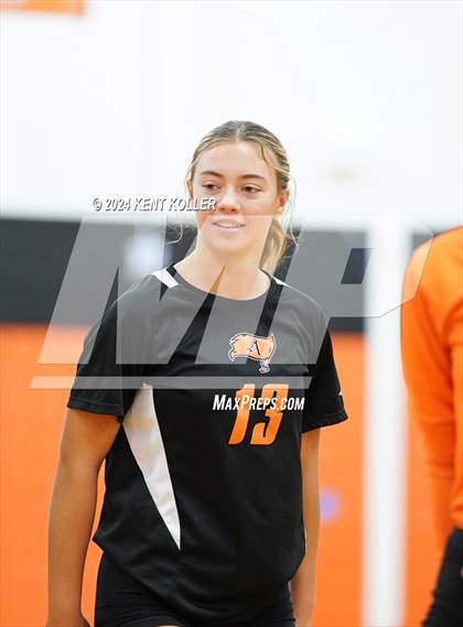 Thumbnail 1 in Regina vs. Almont  photogallery.
