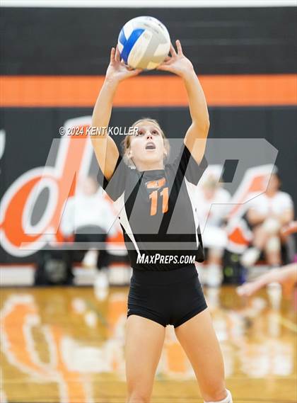 Thumbnail 3 in Regina vs. Almont  photogallery.