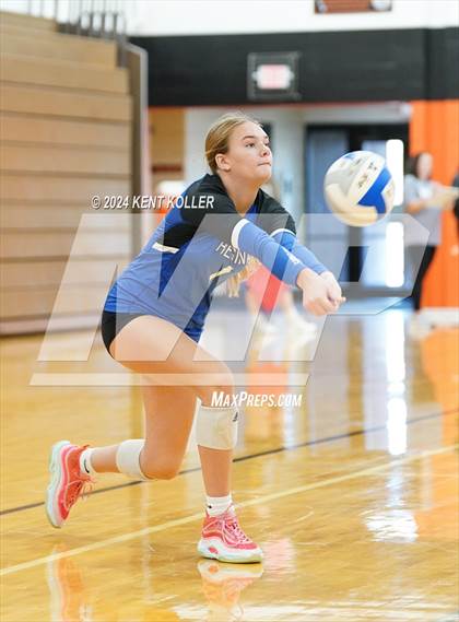 Thumbnail 2 in Regina vs. Almont  photogallery.