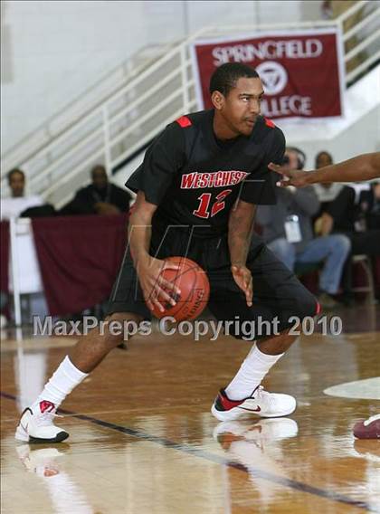 Thumbnail 2 in Westchester vs. St. Anthony's (Hoophall Classic) photogallery.