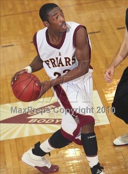 Thumbnail 2 in Westchester vs. St. Anthony's (Hoophall Classic) photogallery.
