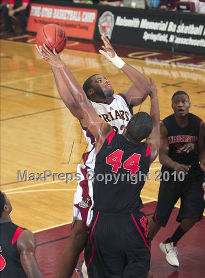 Thumbnail 2 in Westchester vs. St. Anthony's (Hoophall Classic) photogallery.