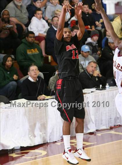 Thumbnail 2 in Westchester vs. St. Anthony's (Hoophall Classic) photogallery.