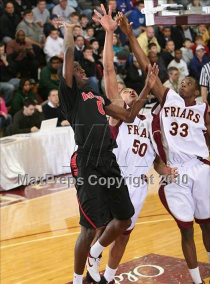 Thumbnail 2 in Westchester vs. St. Anthony's (Hoophall Classic) photogallery.