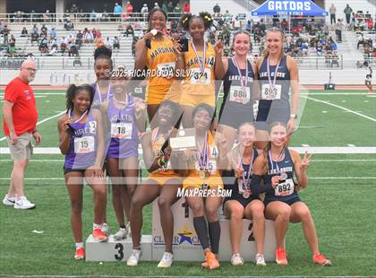 Thumbnail 2 in UIL 5A Track Region III Final (Medal Ceremony) photogallery.