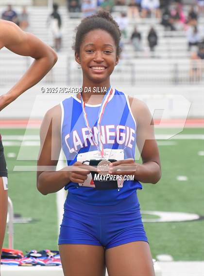 Thumbnail 1 in UIL 5A Track Region III Final (Medal Ceremony) photogallery.