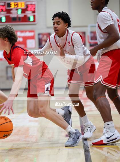 Thumbnail 2 in FR: Chaparral @ Regis Jesuit photogallery.