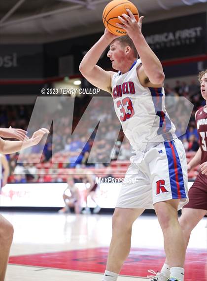 Thumbnail 3 in Morgan vs. Richfield (UHSAA 3A 5th / 6th Place) photogallery.