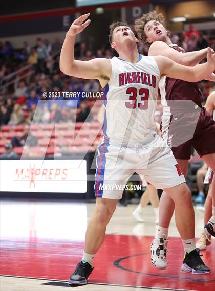 Thumbnail 3 in Morgan vs. Richfield (UHSAA 3A 5th / 6th Place) photogallery.
