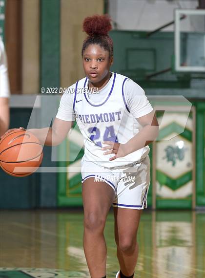 Thumbnail 1 in Lynwood vs. Piedmont (St. Mary's Stockton MLK Showcase) photogallery.