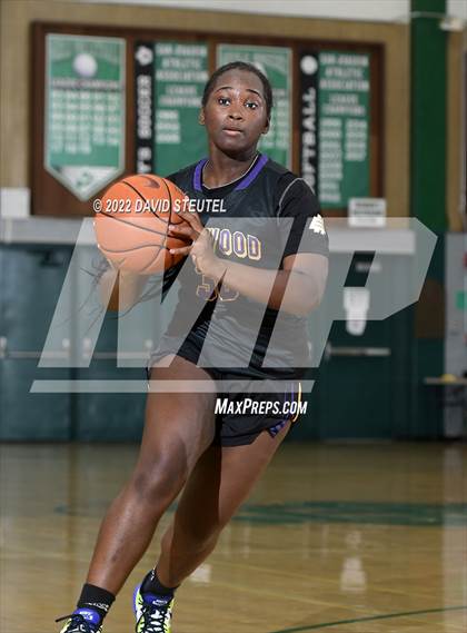Thumbnail 1 in Lynwood vs. Piedmont (St. Mary's Stockton MLK Showcase) photogallery.