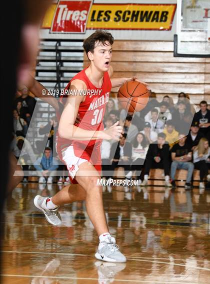 Thumbnail 1 in Mater Dei vs. Eastside Catholic (Les Schwab Invitational) photogallery.