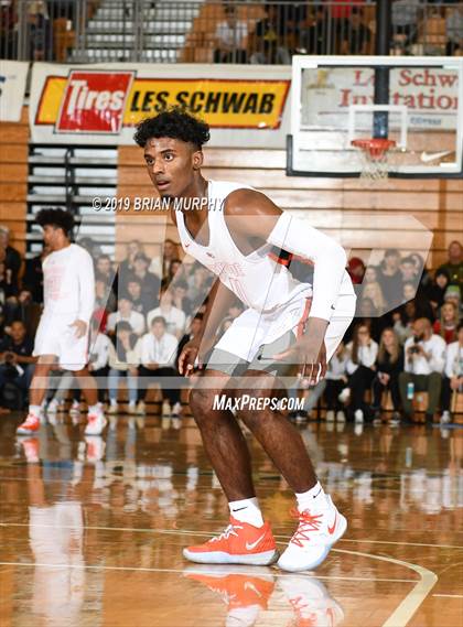 Thumbnail 3 in Mater Dei vs. Eastside Catholic (Les Schwab Invitational) photogallery.