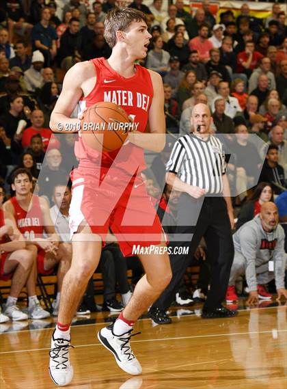 Thumbnail 1 in Mater Dei vs. Eastside Catholic (Les Schwab Invitational) photogallery.