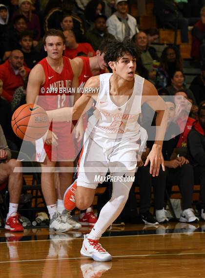 Thumbnail 3 in Mater Dei vs. Eastside Catholic (Les Schwab Invitational) photogallery.