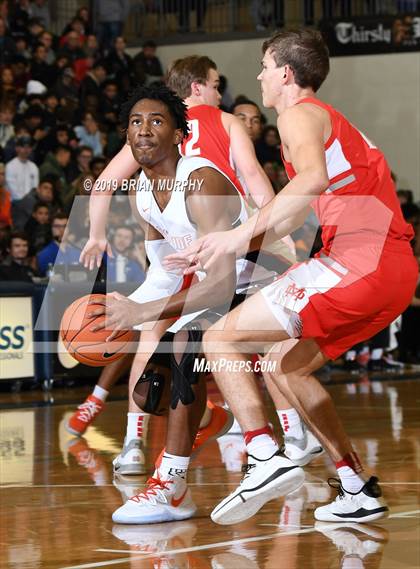 Thumbnail 1 in Mater Dei vs. Eastside Catholic (Les Schwab Invitational) photogallery.