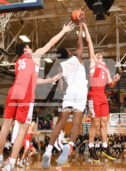 Thumbnail 3 in Mater Dei vs. Eastside Catholic (Les Schwab Invitational) photogallery.